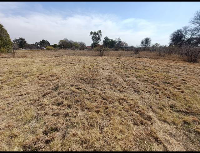 23,250M² VACANT LAND FOR SALE IN VONGEUSOPARK